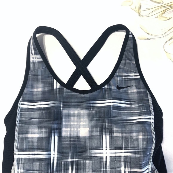 NIKE Dri-FIT Running Tank - Picture 3 of 6